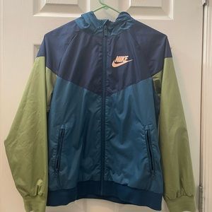 Kids Large Nike Windbreaker